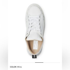 EUC Chloe low top sneakers in white, size 39